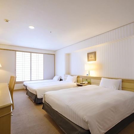 Rihga Hotel Zest Takamatsu Esterno foto